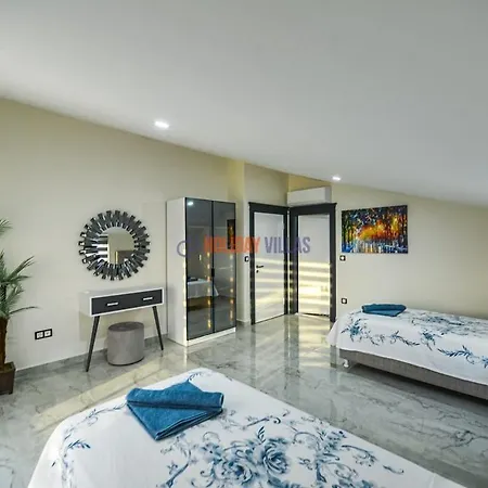 Villa Sea Esta 5 *